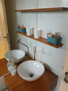 Moderno e confortável apto Prainha Caraguatatuba