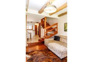 Locar-in Gramado - Triplex Jardim Bela Vista