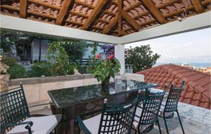 One-Bedroom Apartment In Trpanj