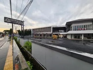 Graha Martadinata Syariah Mitra RedDoorz - Godog