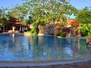 Las Brisas, Juan Dolio, 3br, 3 Pools, Jacuzzi, Beach, Golf, Polo - Los Conucos