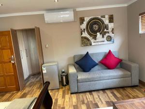 Thokomala Guest House