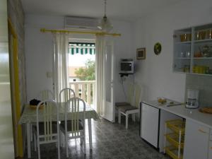 Apartment in Bol with sea view, balcony, air conditioning, WiFi 3416-2