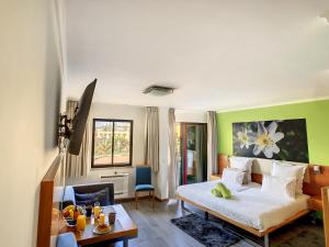 The Seaview Studio by LovelyStay