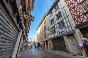 Appartements Duplex Typique Centre Bayonne : photos des chambres