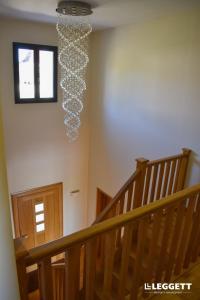 Maisons de vacances Alexyo - 10 persons Villa with pool close to Aubeterre : photos des chambres