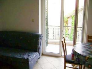 Apartment in Podgora with sea view, terrace, air conditioning, WiFi 3812-1