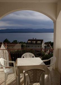 Apartment in Bol with sea view, terrace, air conditioning, WiFi 3831-2