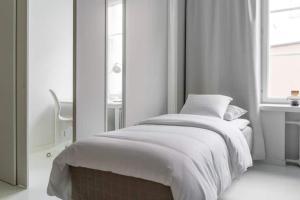 Spacious and central apartment with private sauna