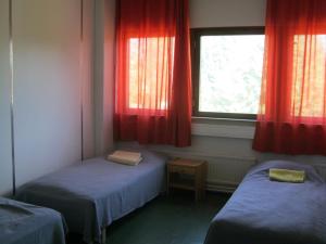 Triple Room with Shared Bathroom room in Minimotel