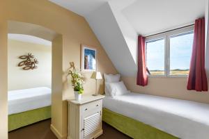 Hotels Le Grand Large, Belle-Ile-En-Mer : photos des chambres