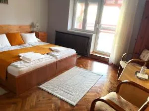 Kántás Vendégház Tihany - 蒂豪尼