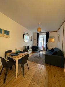 Le « Blanc Bleu »-charmant 2 pièces 3 min Gare