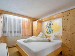 Apartment Nadine-2 by Interhome