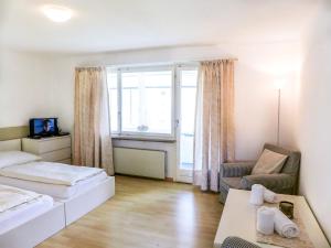 Apartment Chesa Ova Cotschna 304 by Interhome