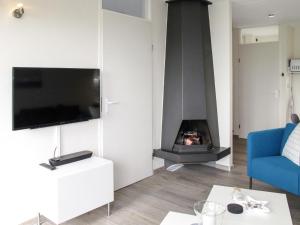 Holiday Home Tossens-8 by Interhome