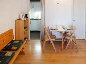 Studio Rosablanche C15 by Interhome