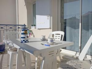 Appartements Apartment Terrasses de Pontaillac by Interhome : photos des chambres