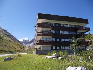 Apartment La Grande Casse - Lavachet-3 by Interhome