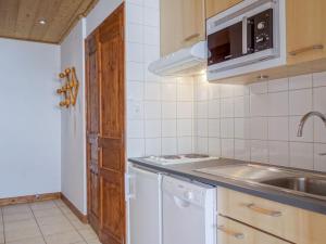 Apartment La Grande Casse - Lavachet-3 by Interhome