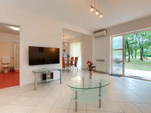 Apartment Macini-1 by Interhome