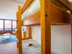 Apartment Les Grandes Platières II by Interhome