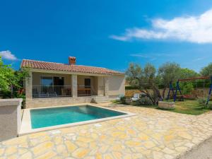 Holiday Home Goldi by Interhome