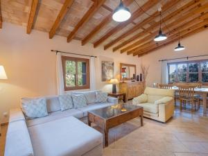 Holiday Home Es Barracar by Interhome