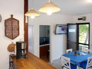 Holiday Home Neli - ISO305 by Interhome