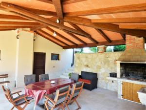 Apartment Renata by Interhome