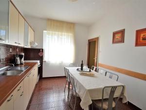 Apartment Renata by Interhome