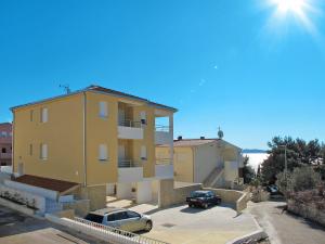 Apartment Andjelka-2 by Interhome 