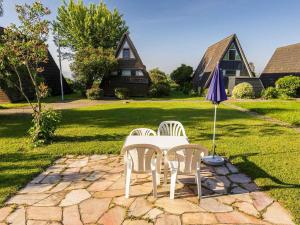 Holiday Home Ferienwohnpark Immenstaad-3 by Interhome
