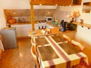 阿尔门加斯公寓 - Amoltern