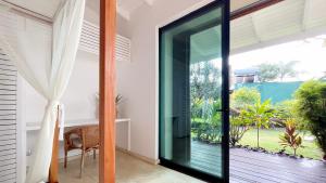 Villa Isha - modernist hideaway at Cap Bonita