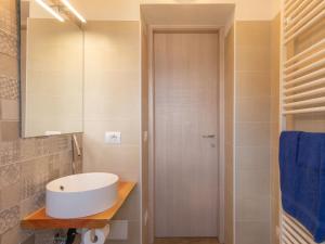 Holiday Home Rita - VNA201 by Interhome