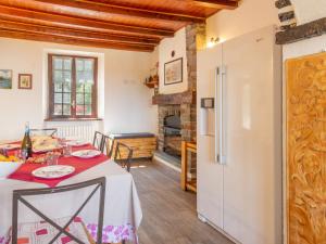 Holiday Home Rita - VNA201 by Interhome