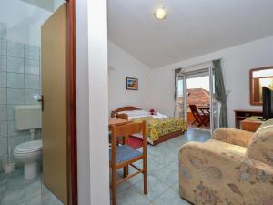 Apartment Bonex-6 by Interhome