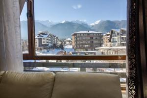 Cosy 1BD Apartment with a Stunning Mountain View
