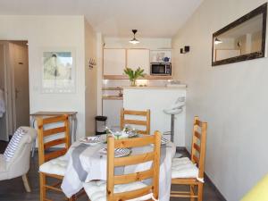 Apartment Domaine de Clairefontaine-1 by Interhome