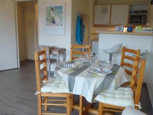 Apartment Domaine de Clairefontaine-1 by Interhome