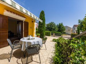 Apartment Stana-1 by Interhome 
