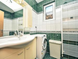 Apartment Škroćo-2 by Interhome