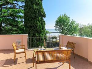 Apartment Amalasunta by Interhome