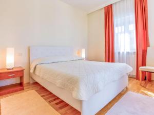 Apartment File-3 by Interhome 