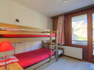 Apartment Le Curling B - Val Claret-38 by Interhome