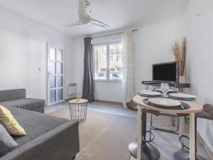 Apartment Bleu Bassin-1 by Interhome