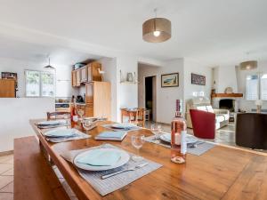 Maisons de vacances Holiday Home La Brise by Interhome : photos des chambres