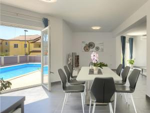 Holiday Home Villa Gocci by Interhome