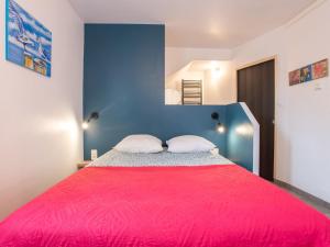 Maisons de vacances Holiday Home Portivy Moulin by Interhome : photos des chambres